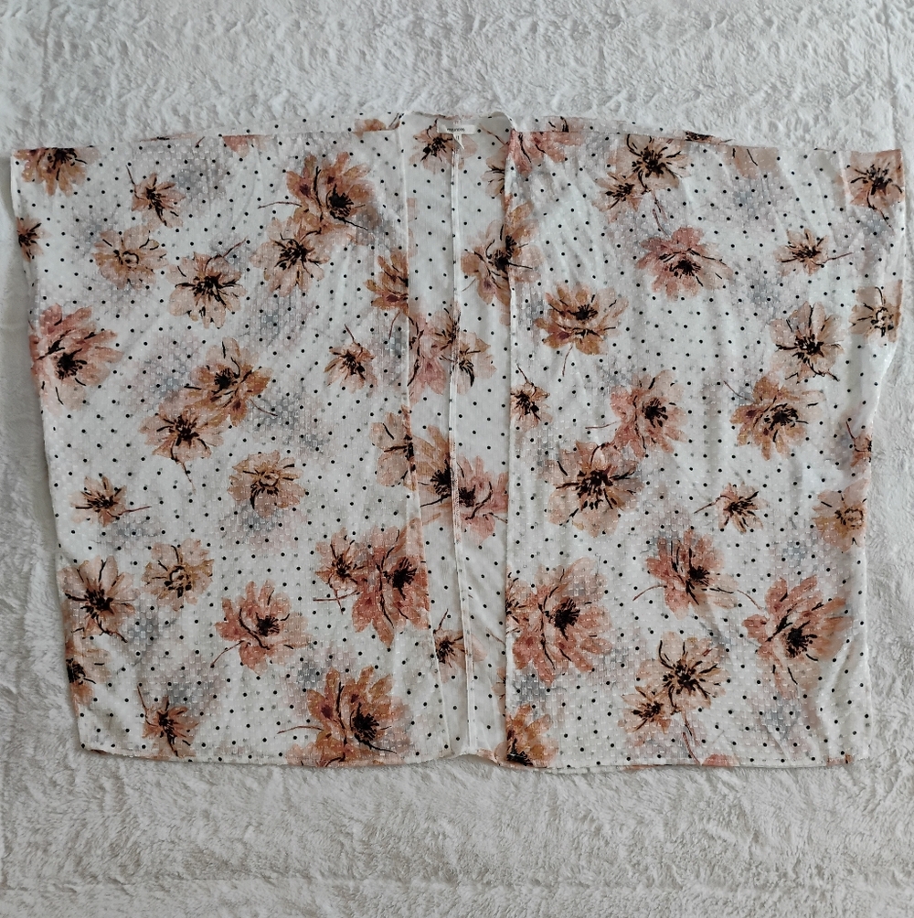 Maurices Floral Polka Dot Textured Kimono